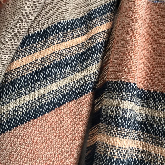 Blanket scarf - Picture 2 of 2